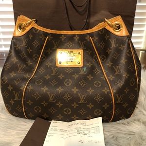 Authentic Louis Vuitton Galliera PM bag.